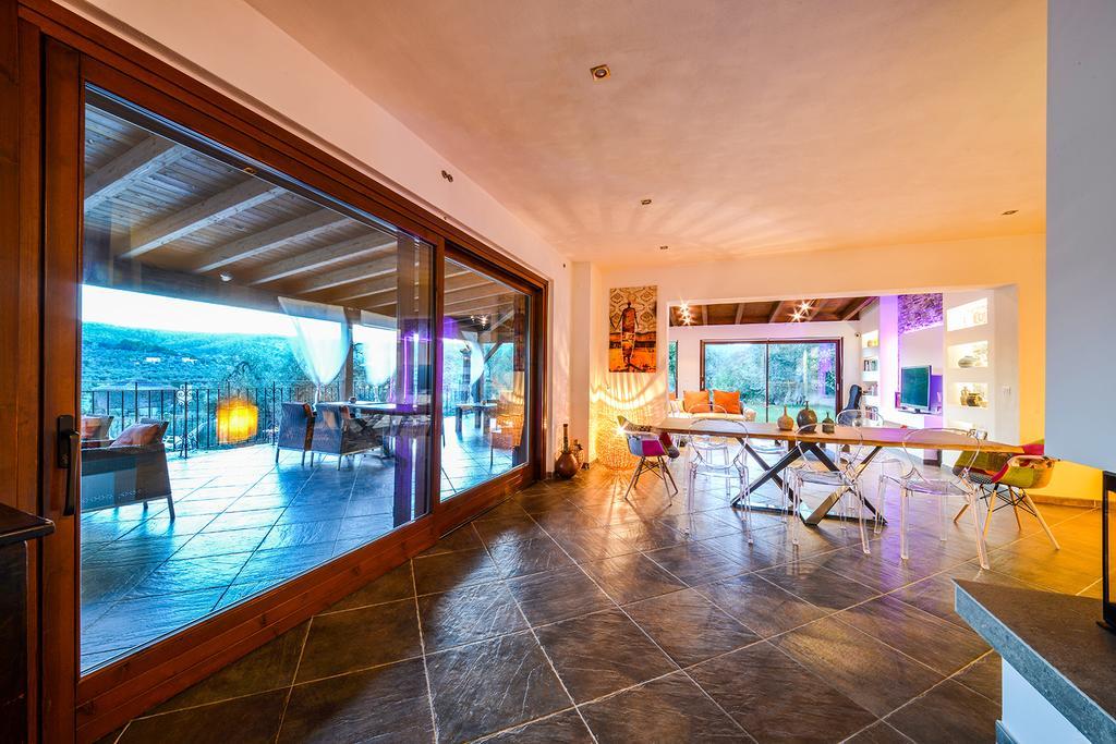 مبيت وإفطار بيسْكيتْشّي Borgo Del Nespolo المظهر الخارجي الصورة