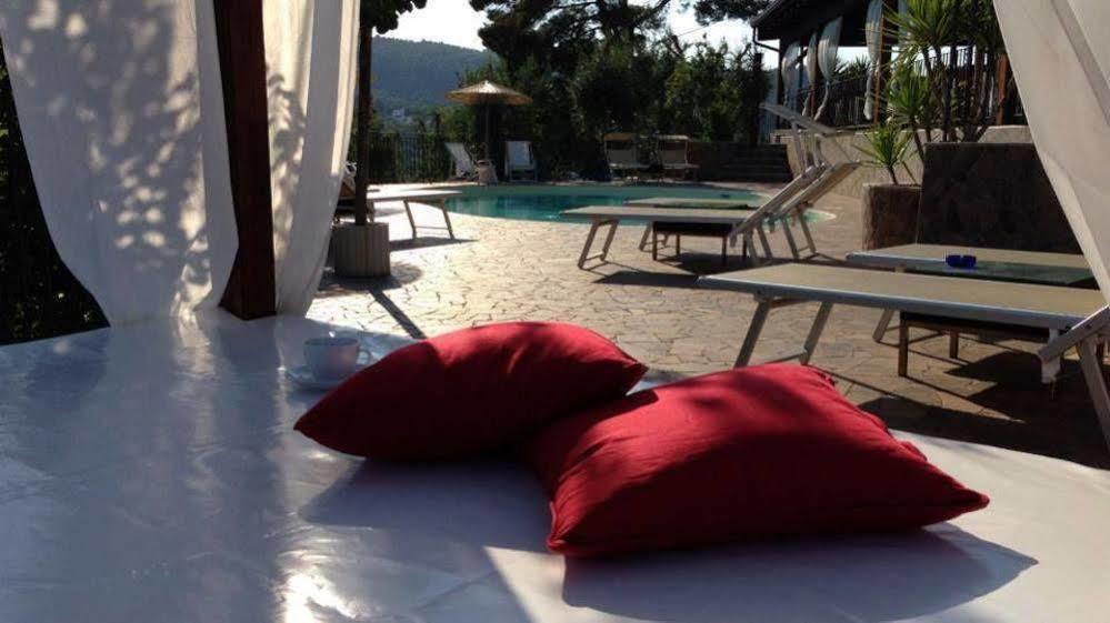 مبيت وإفطار بيسْكيتْشّي Borgo Del Nespolo المظهر الخارجي الصورة